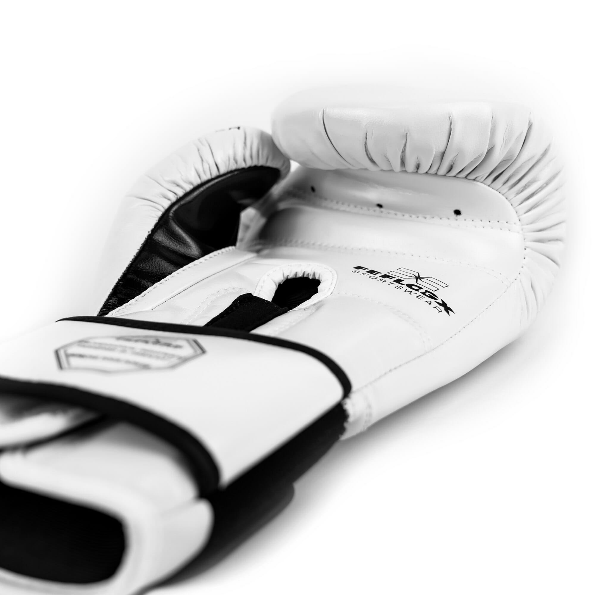 FFX Pro Boxhandschuhe Performance Striker