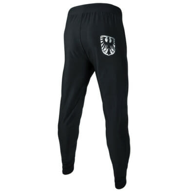 Support Trainingsanzug KSW MMA Fighter Christian Eckerlin, Trainingshose/Jogginghose, MMA Spirit, Zec Plus, FEFLOGX Sportswear, hintere Ansicht.