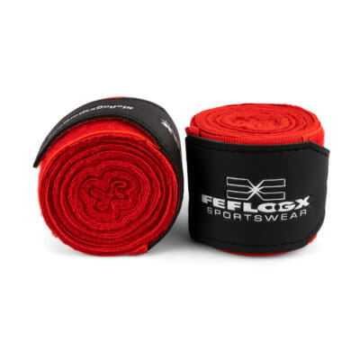 Box-Bandagen Performance Strike von FEFLOGX Sportswear, Boxbandagen, Handbandagen, Bandagen, MMA Bandagen Kampfsport, schwarz - weiß - rot - blau, 4,5m & 3m, mit Tasche/Beutel zum Waschen & Aufbewahren. Max. Power, extremer Halt & hoch-komfortabel, rote Bandagen Übersichts-Bild.