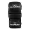Hoch-professionelle FFX Pro MMA Sparring Handschuhe Performance Striker by FEFLOGX Sportswear, hochwertigstes & extrem strapazierfähiges FFX-Leder, MMA Gloves, MMA Boxhandschuhe, MMA Handschuhe, Sparrrings-Gloves, super-bequem & hoch-komfortabel, anatomisch vorgeformt & ergonomisch entwickelt, max. Schutz & elegantes Design, in schwarz & rot, Verschlussband mit FEFLOGX Logo Hot Print, Beste Polsterung für maximale Power & exzellente Performance, liegend mit Handflächen FFX Logo Prints. 1 Paar stehend schwarz. Handrücken Ansicht schwarz.