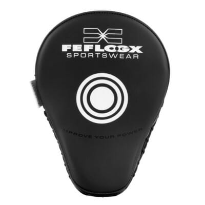 Hoch-professionelle Boxpratzen von FEFLOGX Sportswear mit Klettverschluss aus hochwertigstem Leder & besten Materialien für max. Langlebigkeit & extreme Strapazierfähigkeit. Super-bequeme Handpratzen Schlagpolster mit höchstem Schutz & hervorragender Polsterung. Boxing-Pads Pratzen Boxen Kickboxen Muay-Thai Thaiboxen MMA & viele mehr. Max Schlagkraft & sportlich-elegantes Fight-Design. Handflächen Ansicht der extrem hochwertigen Materialien & Verarbeitung.