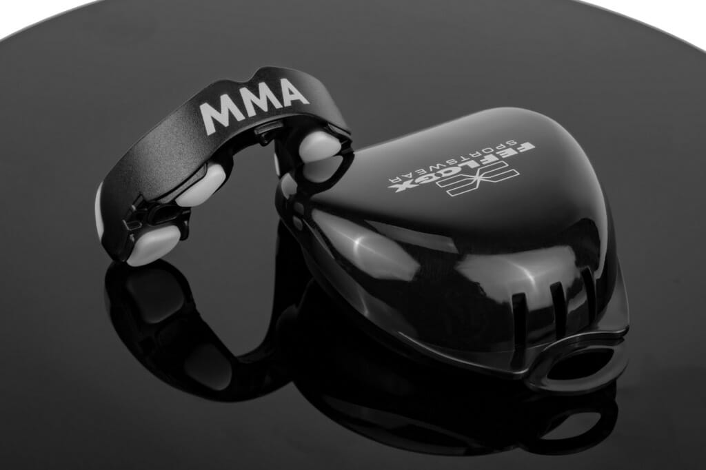 Hoch-professioneller Multi Zahnschutz Excellent Striker & Multi Mundschutz Boxen Fight Performance von FEFLOGX Sportswear, Mundschutz Boxen Zahnschutz MMA Kampfsport Mouthguard, multifunktional vielseitig einsetzbar, Muay-Thai, Kickboxen, Rugby & viele mehr, für jegliche Kontaktsportarten & Kampfsportarten, höchster Komfort & erstklassige Atemwegskanäle, max. bester Schutz, mit sehr hygienischer Aufbewahrungsbox & Anleitung auf der Verpackung, mit FFX Logo in gold & weiß (4).