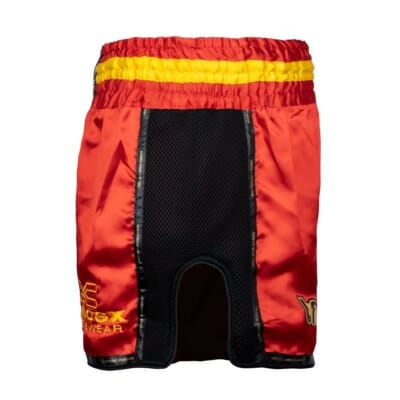 FFX Muay Thai Shorts Fight Performance von FEFLOGX Sportswear in schwarz, rot & blau. Hoch-professionelle, ergonomisch entwickelte & super-bequeme Thaibox Hose, extrem hochwertige & max. Robuste Fight Shorts, hoch-funktionelle, enorm langlebige Muay Thai Hose, Thaibox Shorts, seitlche Aufnahme Mesh-Einsatz, rot.