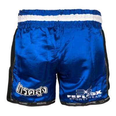 FFX Muay Thai Shorts Fight Performance von FEFLOGX Sportswear in schwarz, rot & blau. Hoch-professionelle, ergonomisch entwickelte & super-bequeme Thaibox Hose, extrem hochwertige & max. Robuste Fight Shorts, hoch-funktionelle, enorm langlebige Muay Thai Hose, Thaibox Shorts, hintere Ansicht, blau.
