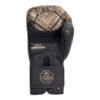 FFX High Level Profi Boxhandschuhe Superior Striker by FEFLOGX, Kickboxhandschuhe, Handschuhe für Boxen & Kickboxen & Muay-Thai, High-professional Boxing Gloves Elite, Handflächen-Ansicht der Thaibox Handschuhe mit goldenem Versace Muster.
